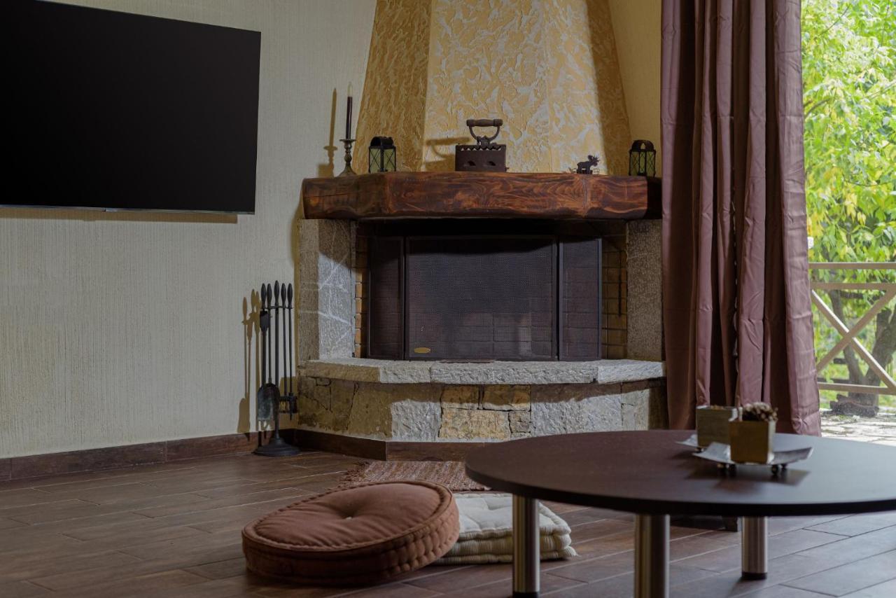 Parnassus Dreamwood Chalet Eptálofos المظهر الخارجي الصورة