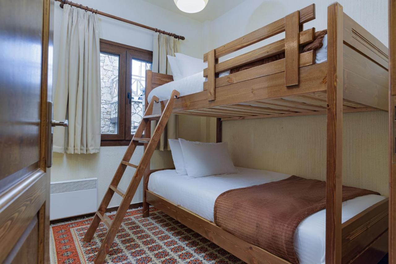 Parnassus Dreamwood Chalet Eptálofos المظهر الخارجي الصورة
